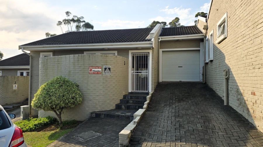 2 Bedroom Property for Sale in Abbotsford Eastern Cape